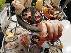 Catch of the Day Seafood Market & Grill