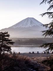 Lake Shōji