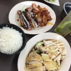 Hoe Kee Chicken Rice Ball User Photo