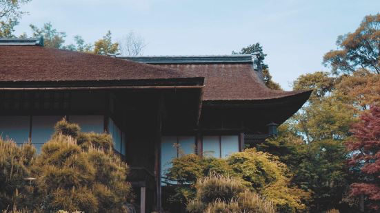 大河内山庄的门票包含点心和抹茶，还会附上一张大河内四季的明信