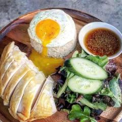 5 Star Hainanese Chicken Rice & BBQ Pork User Photo