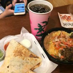 Cuatro Restaurant User Photo
