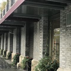 He's House User Photo