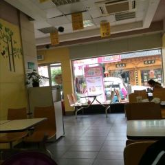 华莱士·全鸡汉堡(金乡迎旭店) User Photo