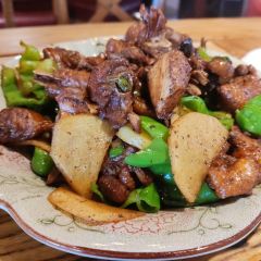 花家地艺术餐厅(古城景区店) User Photo
