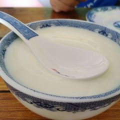 黄氏姜撞奶 User Photo