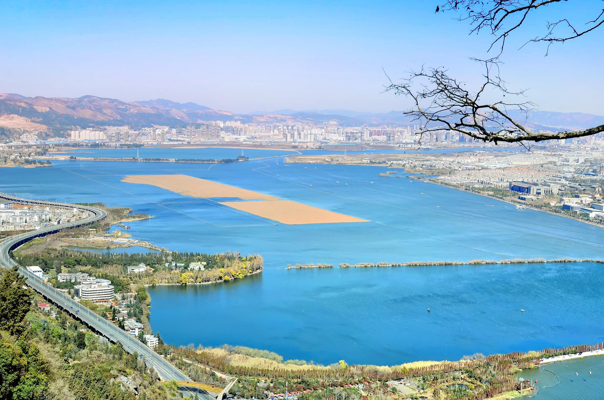 [Surrounding Tour] Kunming Old Street + Zhuanxin Farmers Market + Daguan Tower + Dianchi Lake one-day tour