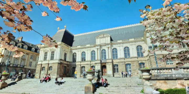 布列塔尼議會宮