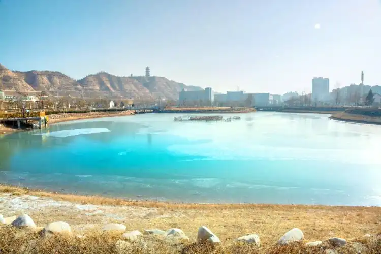 Hotels near Lanzhou Xinqu Changcheng Yingshi Base