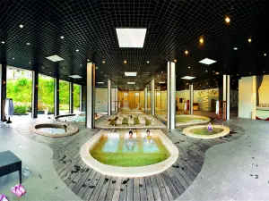 Tianyi Hot Spring Resort