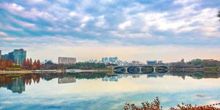 Sangdong Lake Park