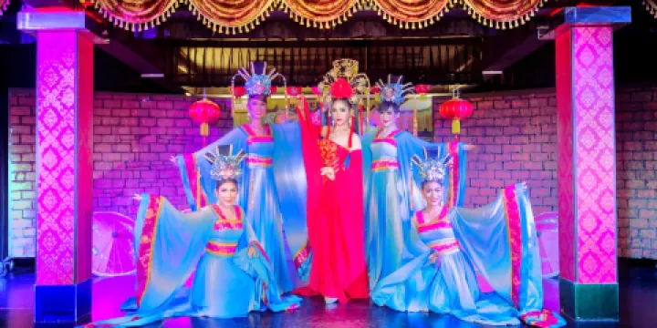 奧南藍龍人妖秀