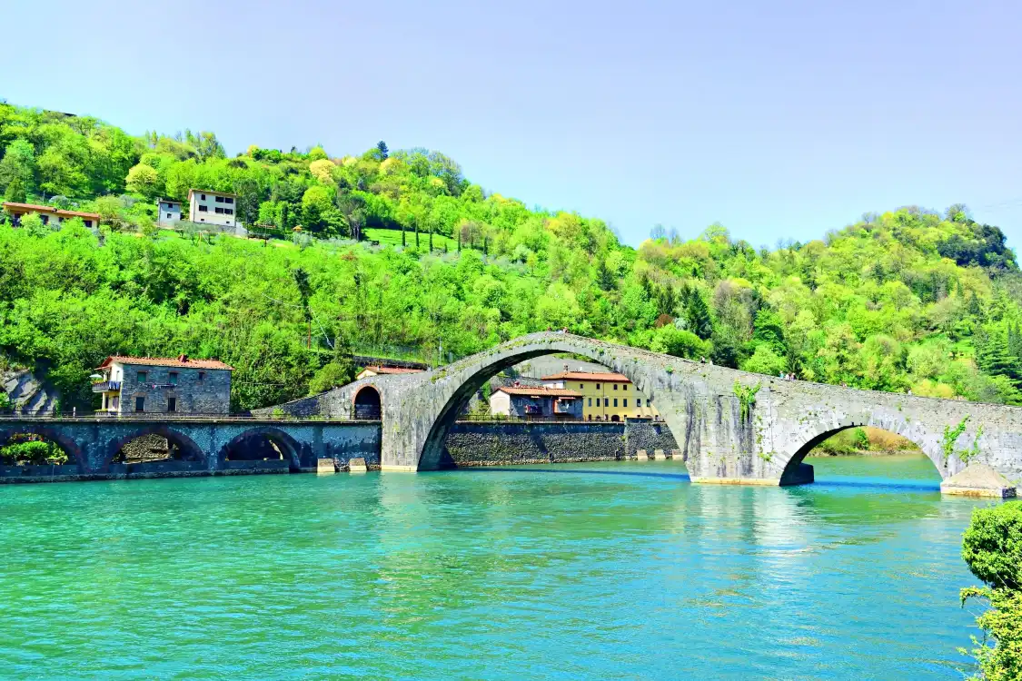 Hotel in zona Ponte del Diavolo