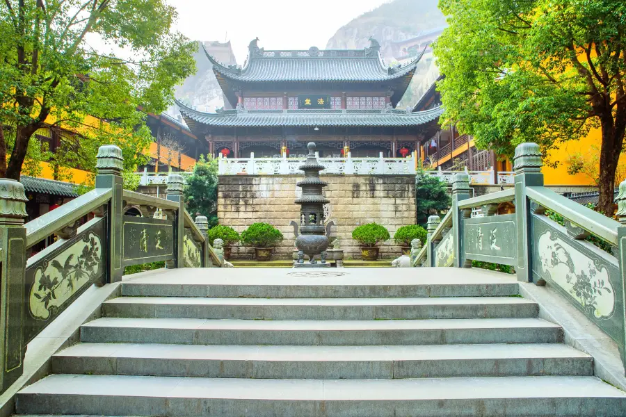 Changyu Dongtian Eight Immortals Rock