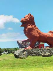 Zanpa Giant Lion Statue