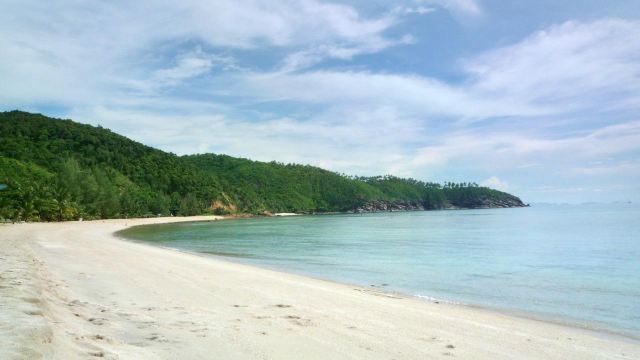 Mae Haad Beach