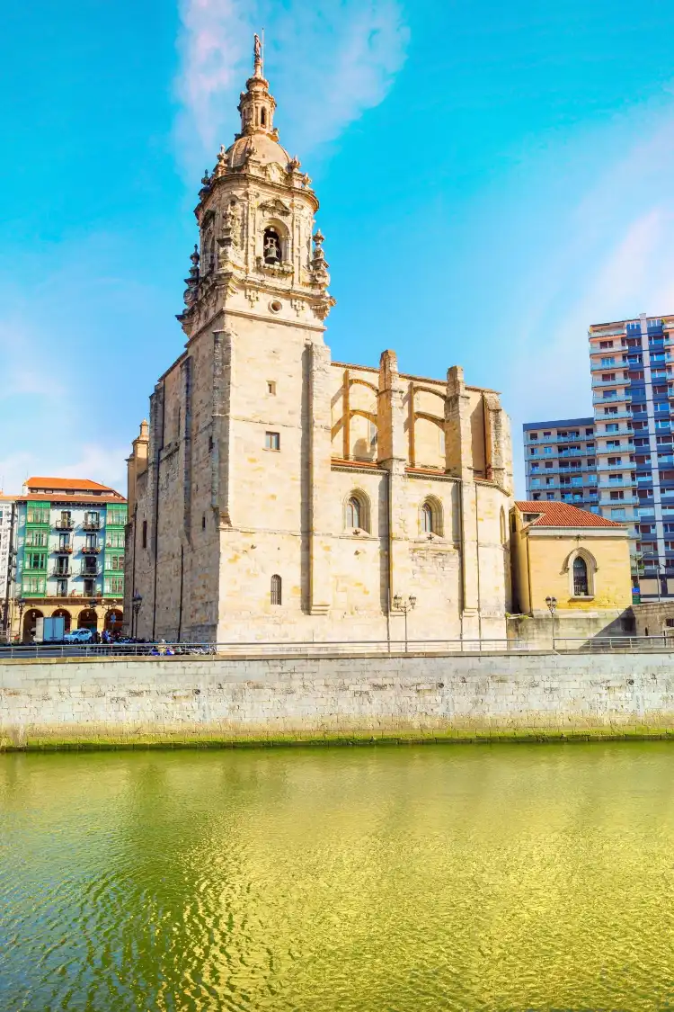 Hotels near Palacio de John