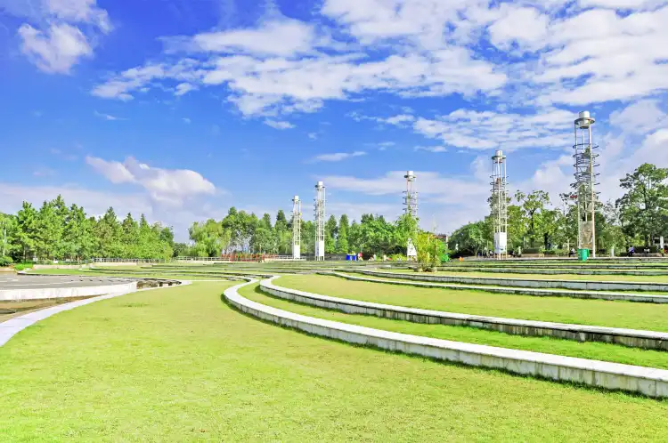Hotels near Ningde Passenger Transport Terminal
