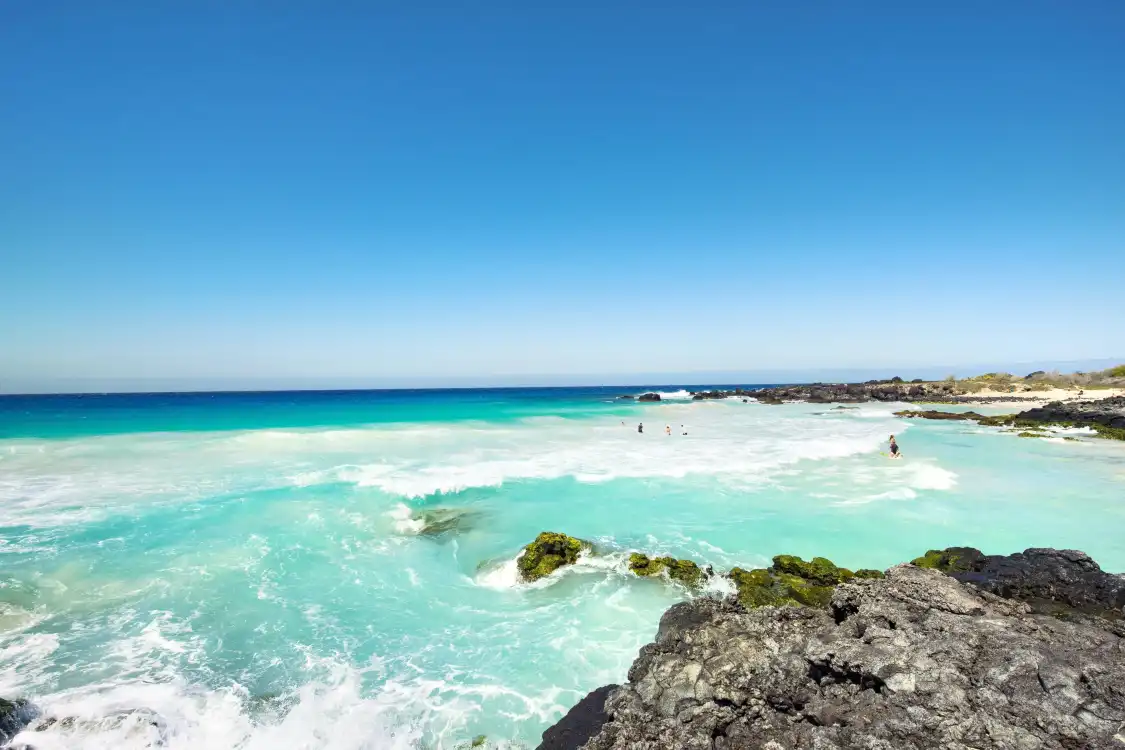 Hotels near Manini'owali Beach (Kua Bay)