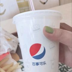 华莱士·全鸡汉堡(代县店) User Photo