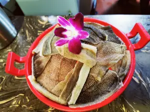 Jingchengyipin Hot Pot City
