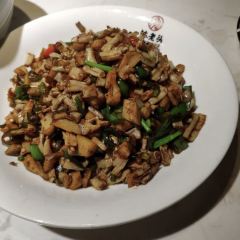 钵老头土钵菜(东湖大道店) User Photo