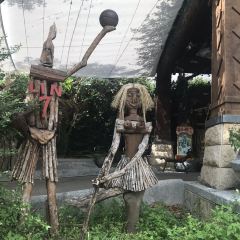 立德布洛灣山月村餐廳 User Photo