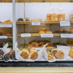 Mike's Pastry User Photo