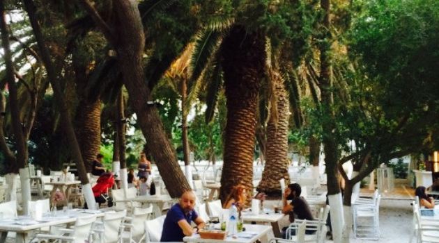 Cine Manto Restaurant