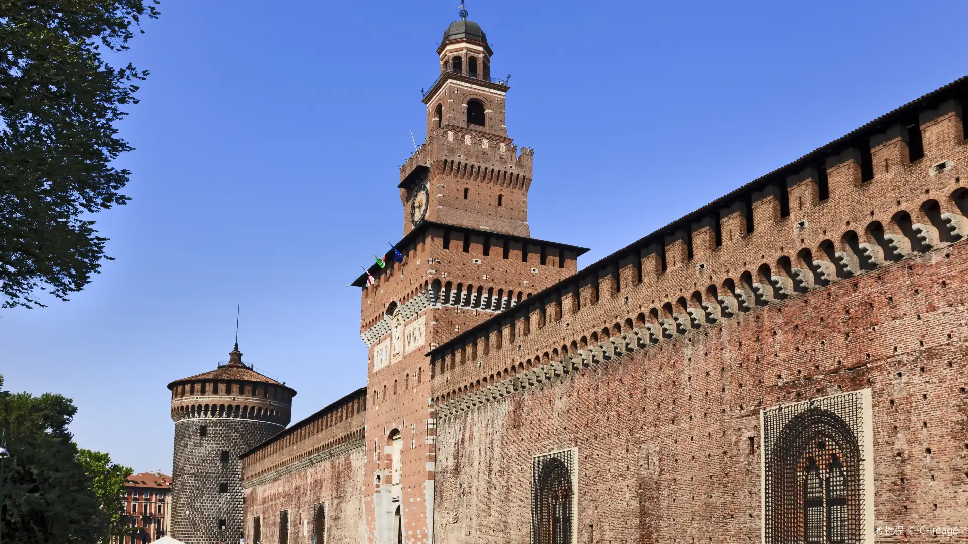 Hotels near Sforza Castle