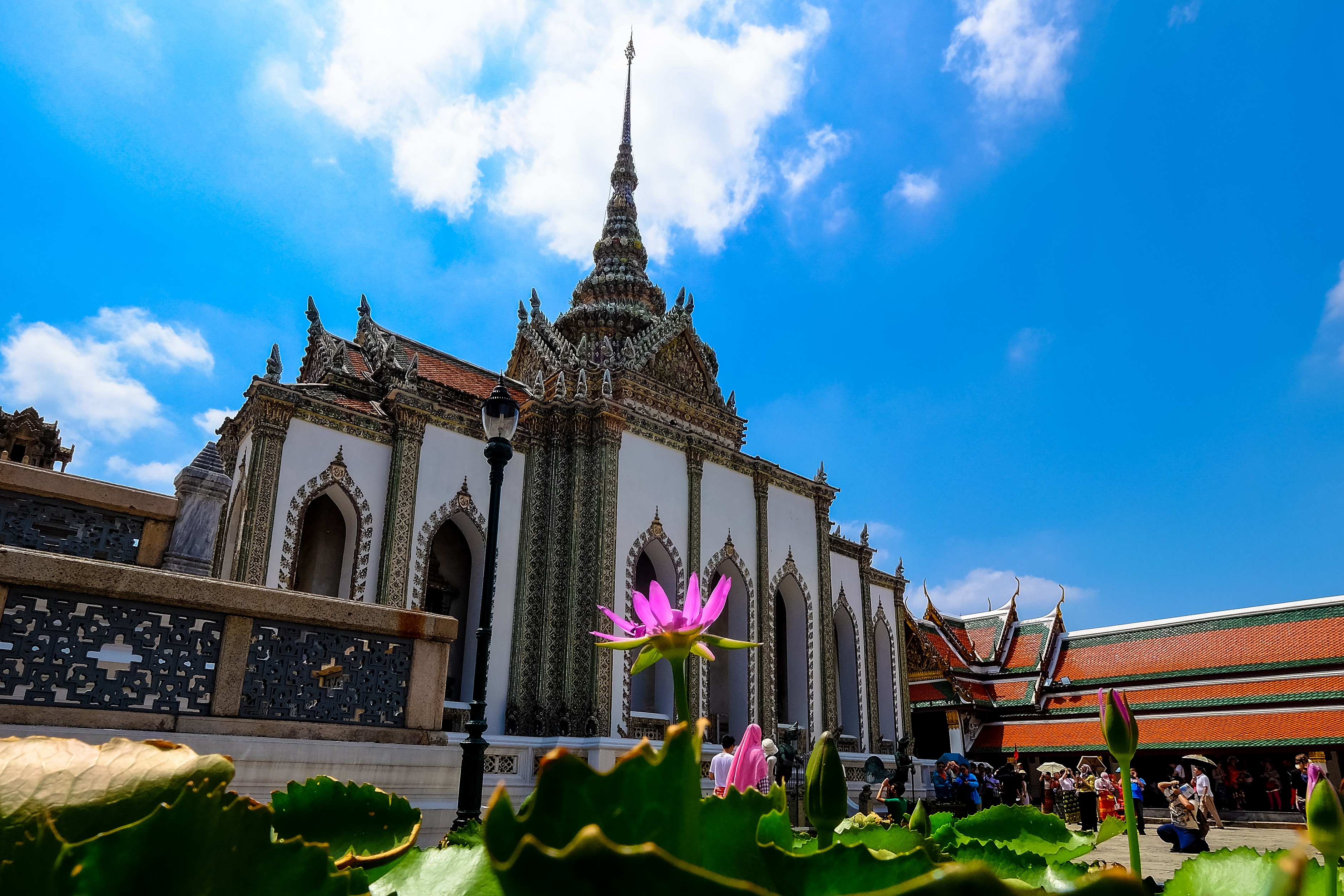 วัดพระศรีรัตนศาสดาราม