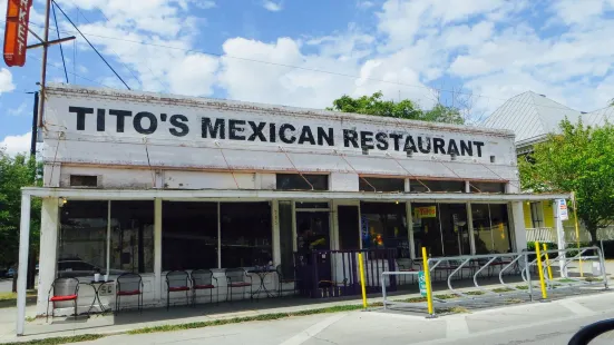 Tito's Restaurant Y Cantina