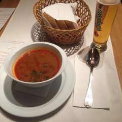 Menza Restaurant and Cafe User Photo
