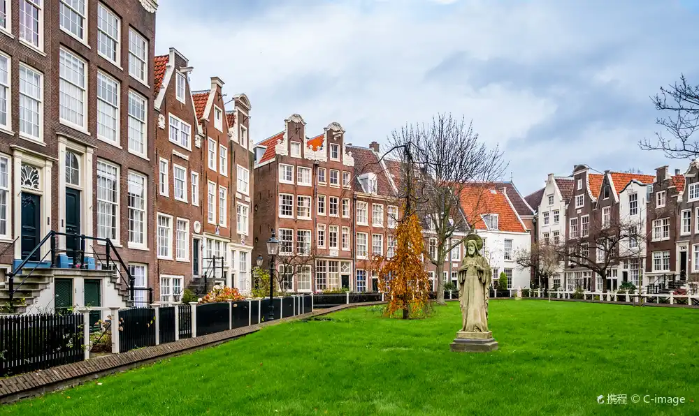 Hotels near Begijnhof