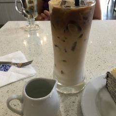 Nadeje Cake House User Photo