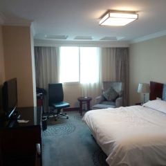 Golden Laurel User Photo