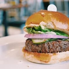 Beef & Liberty ( Shanghai Centre ) Burgers User Photo