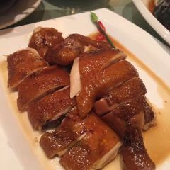 Yat Tung Heen User Photo