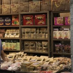 LU YUAN GONG User Photo