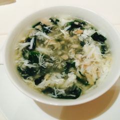 ZI YAT HEEN User Photo