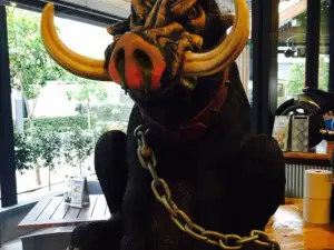 Hog's Breath Cafe