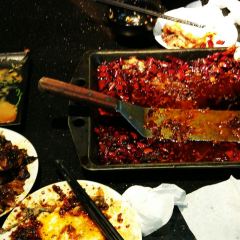 Jiangbianchengwaikaoquan Fish (yinxiangcheng) 여행 사진