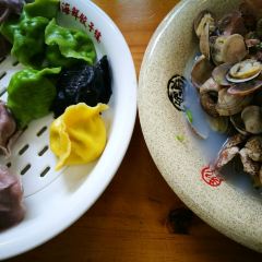 MINGUOHAIXIANJIAOZILOU User Photo