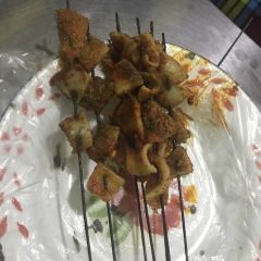 马义黑白条烤羊肉 User Photo
