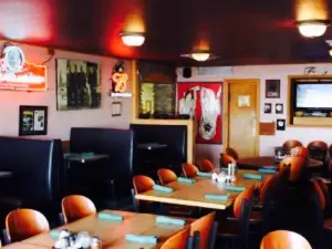 Giodone's Italian Bar & Grill