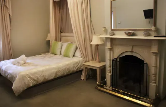 波爾特洛酒吧水療酒店