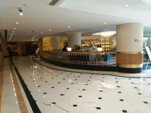 Shang Palace
