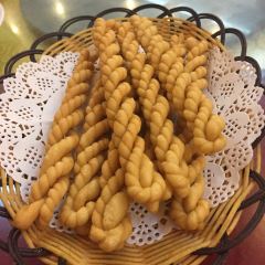 Guanzhongfengqingyuanhuibinlou User Photo