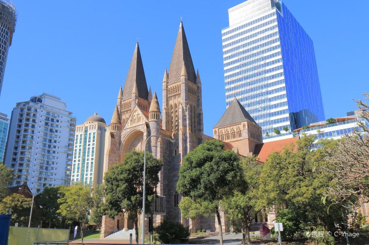 ブリスベン観光ガイド2026年：人気スポット、グルメ、ホテル、天気など