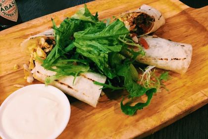 ZU MU DE CHU FANG XI CAN TING